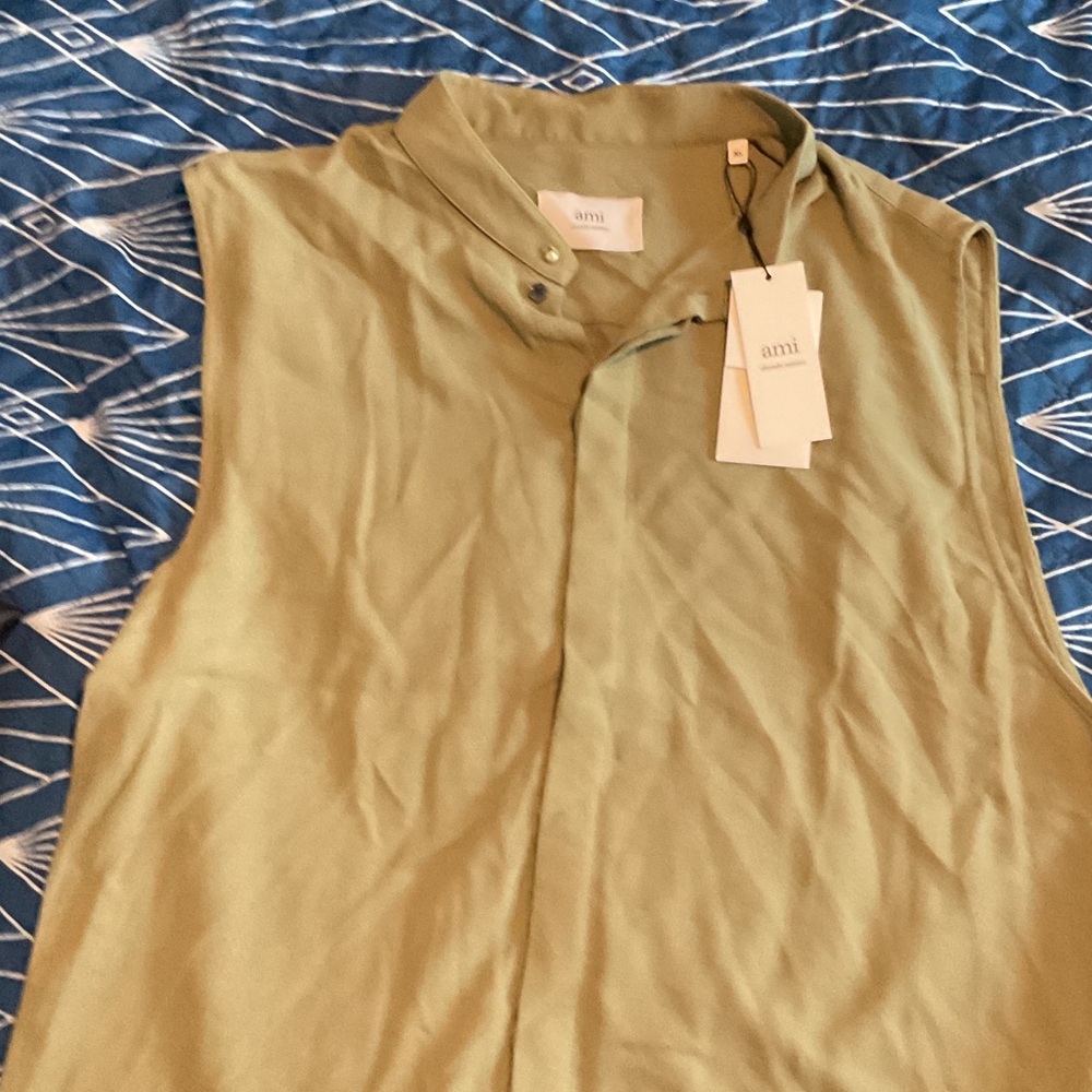 Ami Light Green Sleeveless Blouse
